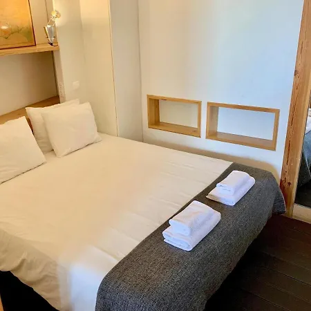 Sunny In Town With Terrace * リスボン