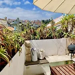 아파트 Sunny In Town With Terrace