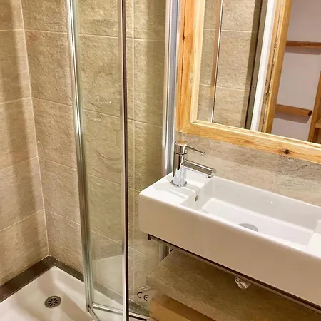 Sunny In Town With Terrace *